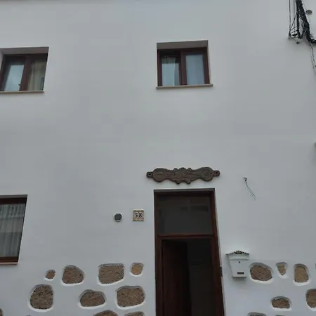 Casa Roberta Agua דירה *